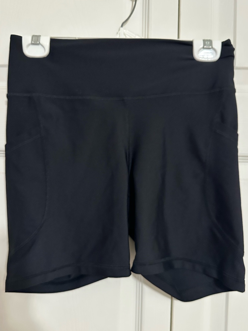Old Navy Black High-Rise Bike Shorts with Side Pockets